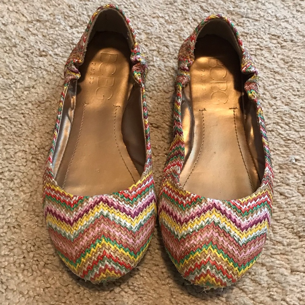 BCBG multicolor chevron ballet flats